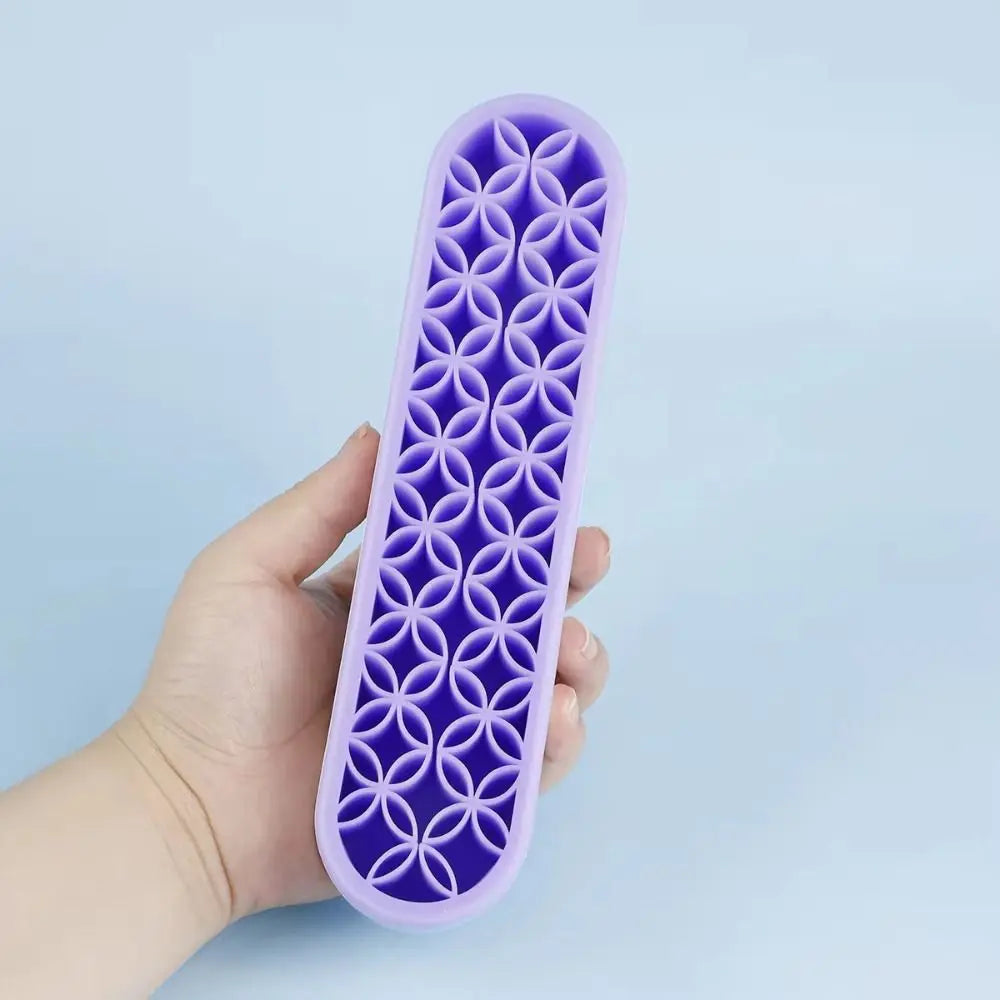 Portable Makeup Brush Holder - Beautiful You Store, LLC